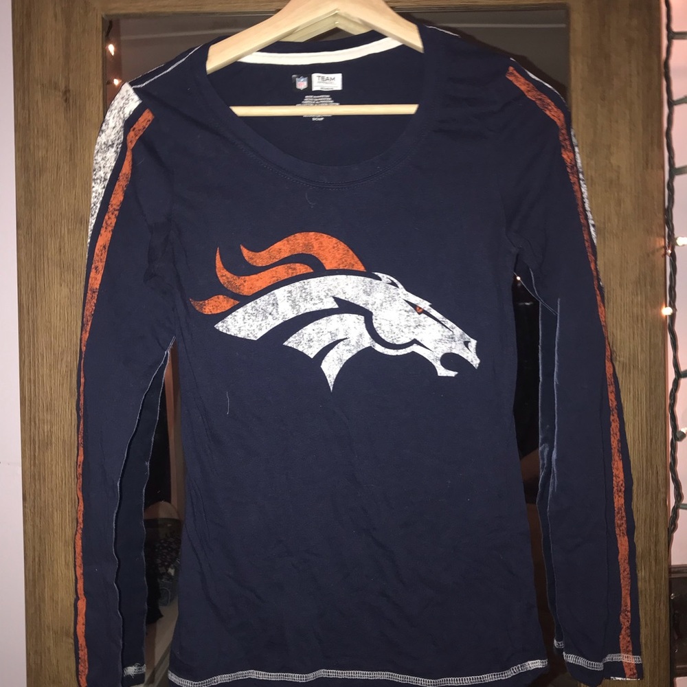 Broncos long sleeve shirt